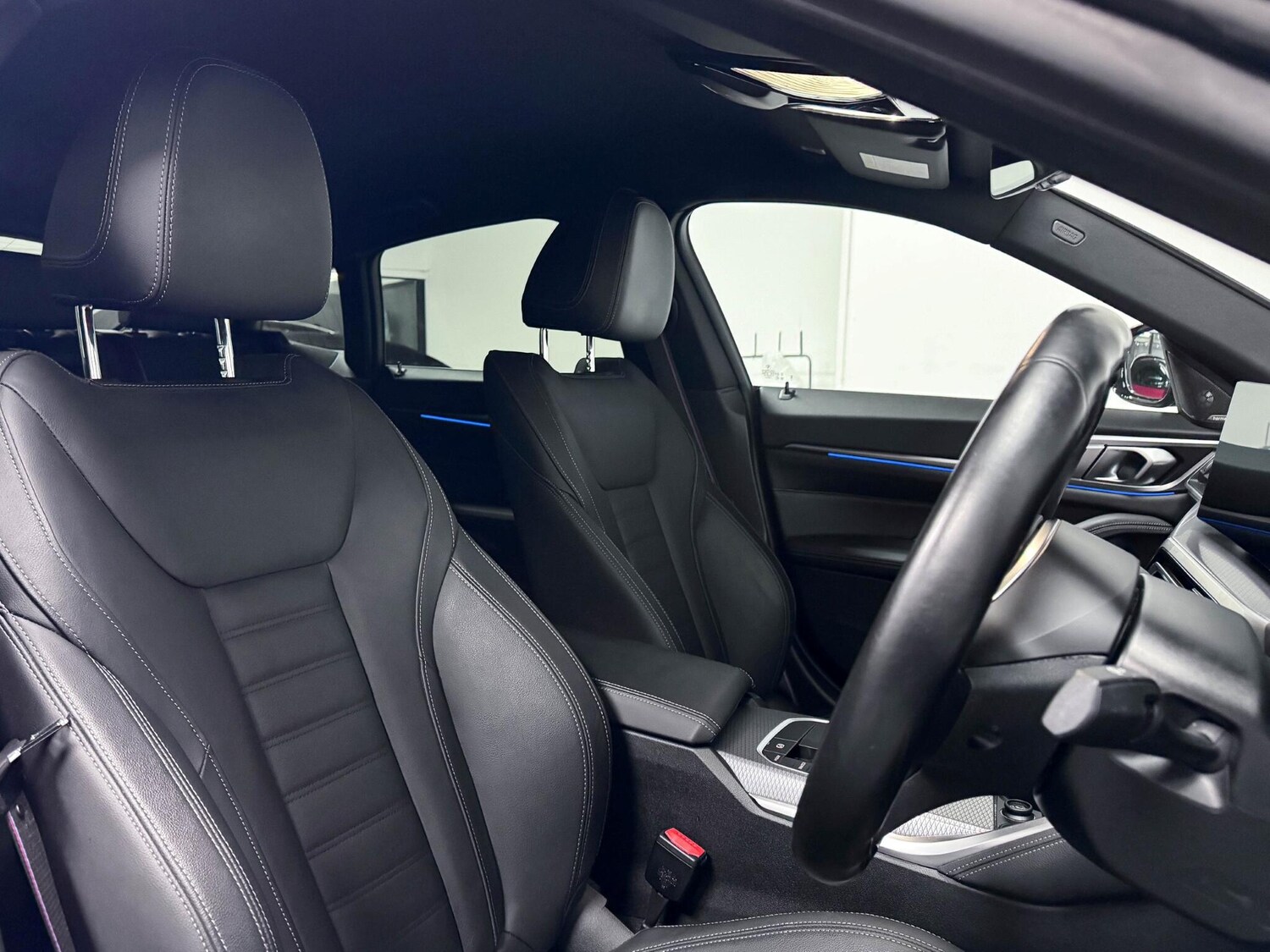 Used BMW i4 2023 for sale - 77131109: Photo 23