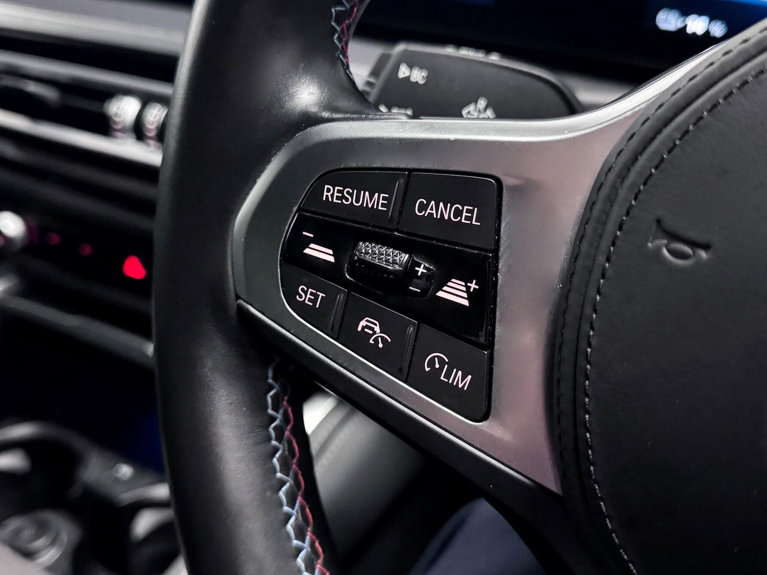 Used BMW i4 2023 for sale - 77131109: Photo 35