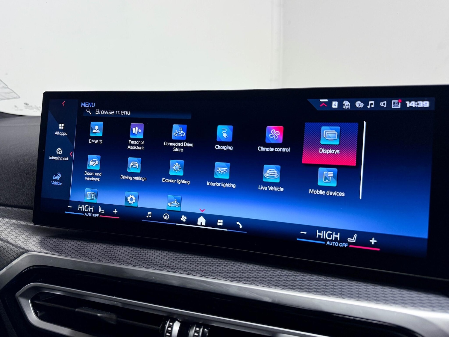 Used BMW i4 2023 for sale - 77131109: Photo 41