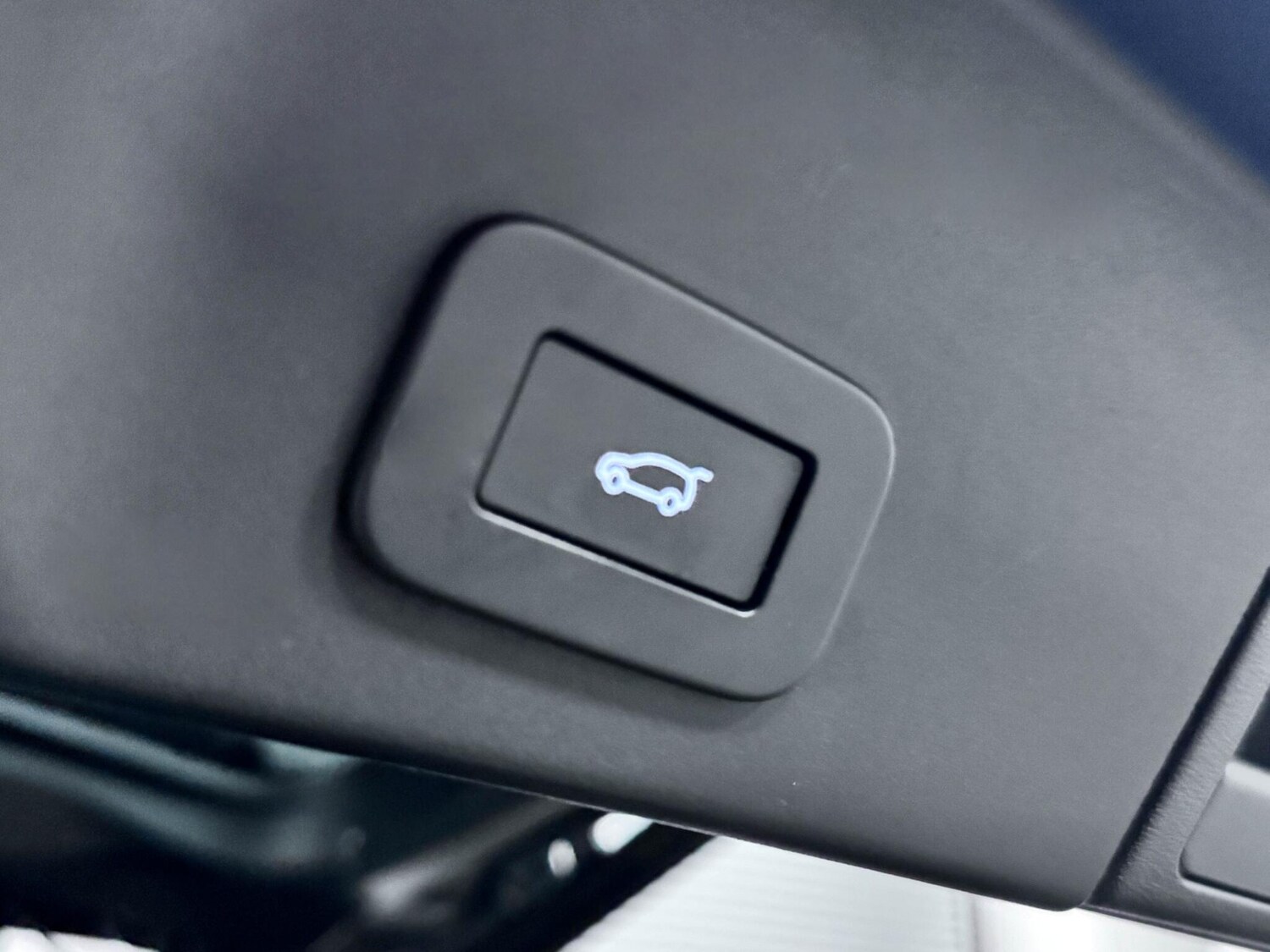 Used Land Rover Range Rover Evoque 2023 for sale - 77412089: Photo 13