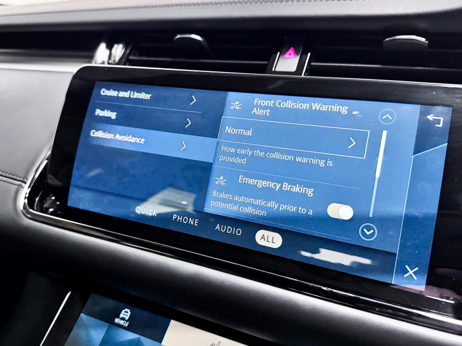 Used Land Rover Range Rover Evoque 2023 for sale - 77412089: Photo 53