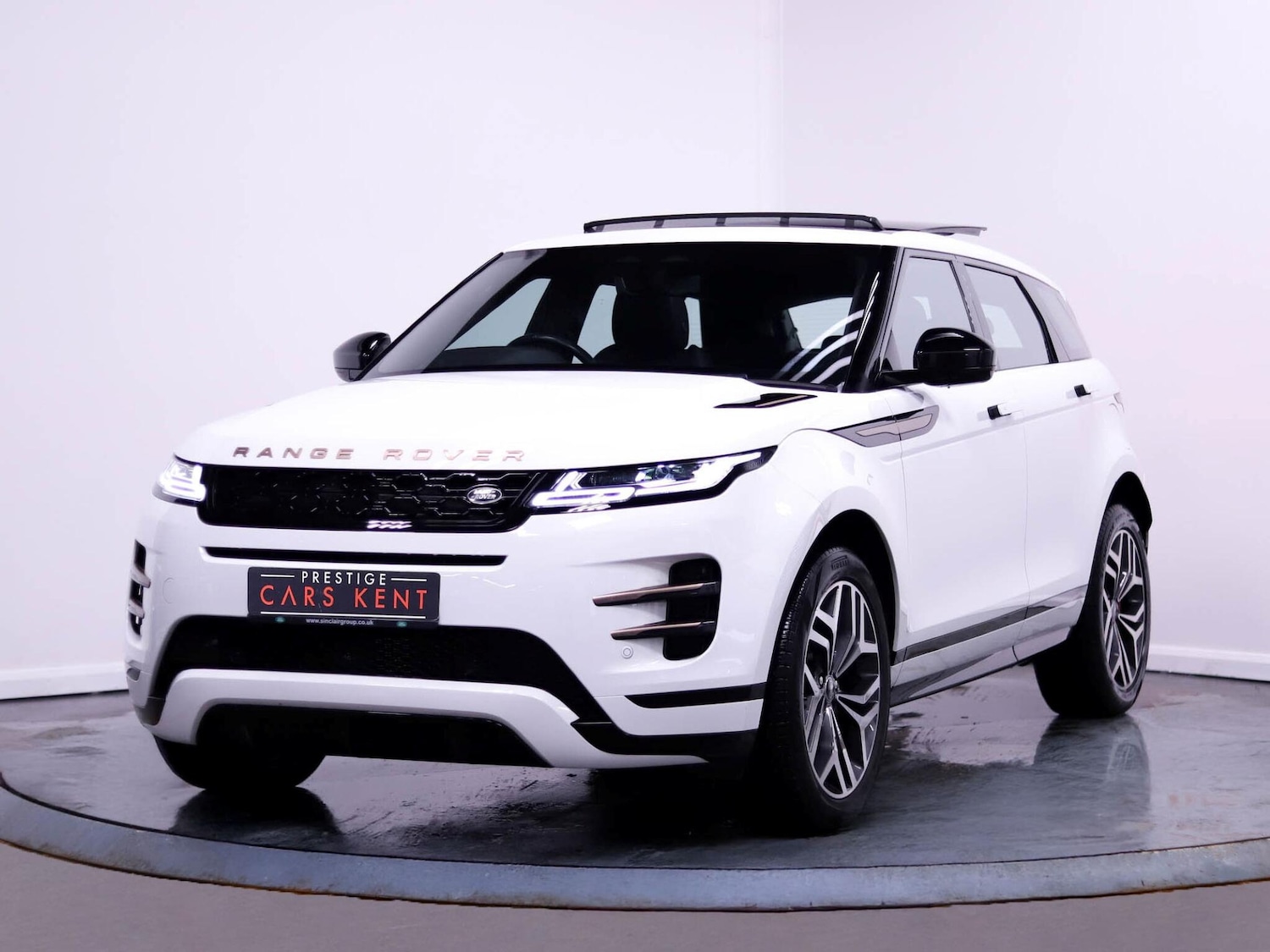 Used Land Rover Range Rover Evoque 2023 for sale - 77412089: Photo 6