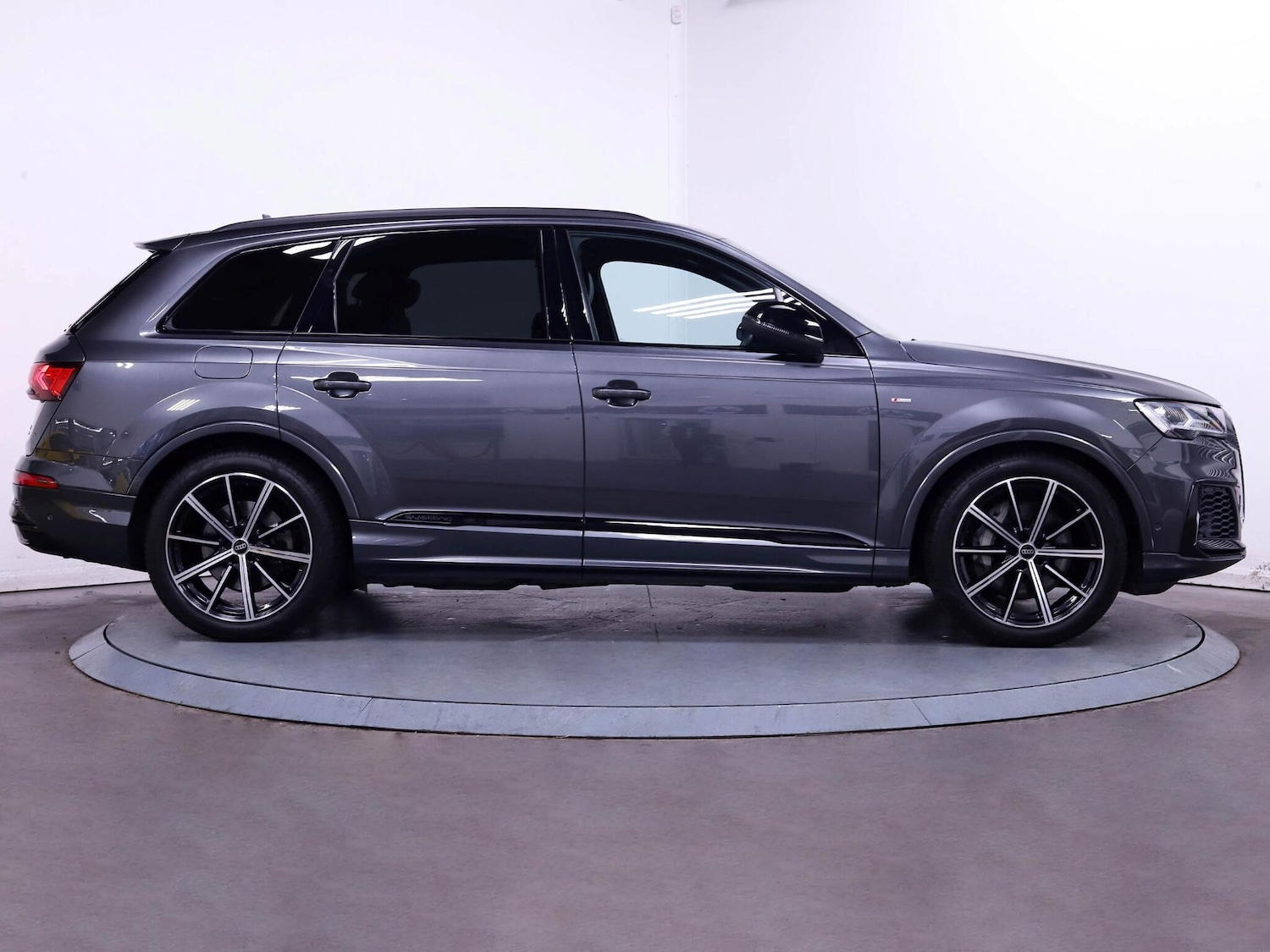 Used Audi Q7 2022 for sale - 76284313: Photo 8