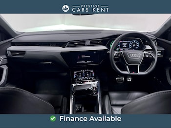 Used Audi Q8 e-tron 2023 for sale - 78492328: Photo