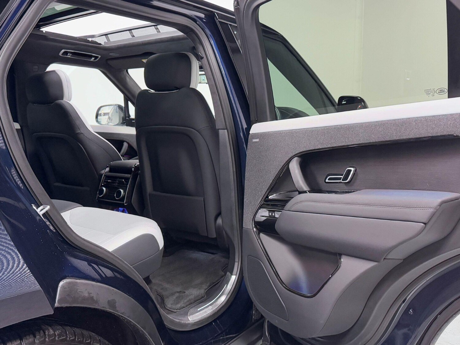 Used Land Rover Range Rover Sport for sale - 77753084: Photo 20