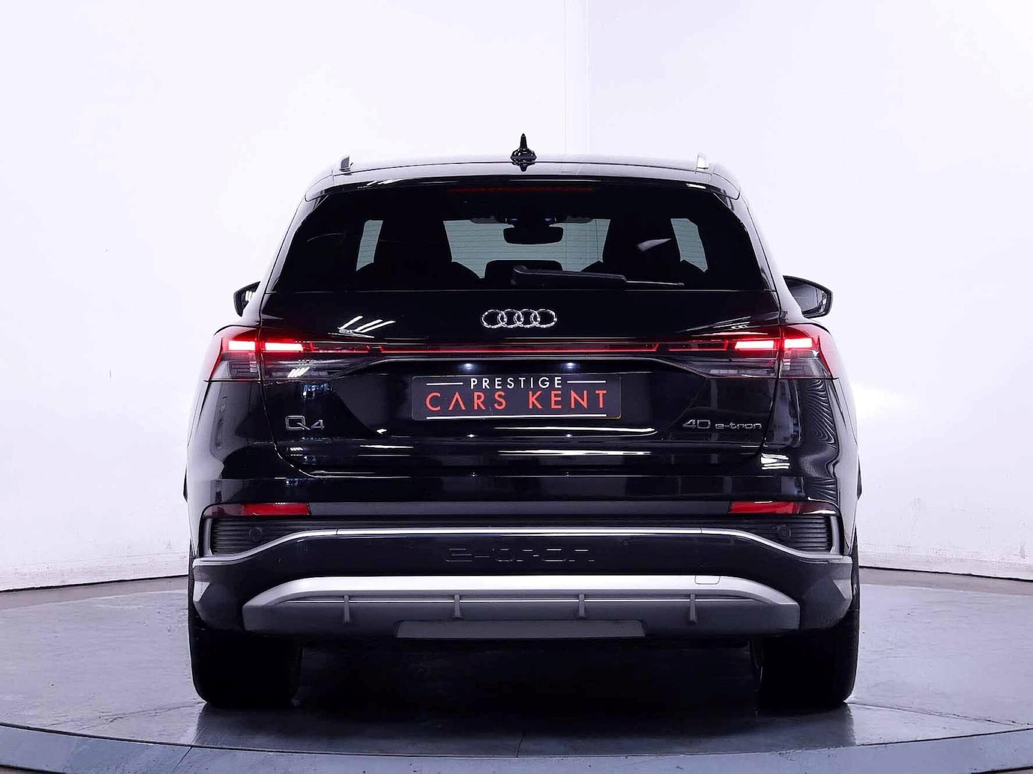 Used Audi Q4 e-tron 2023 for sale - 76607341: Photo 11