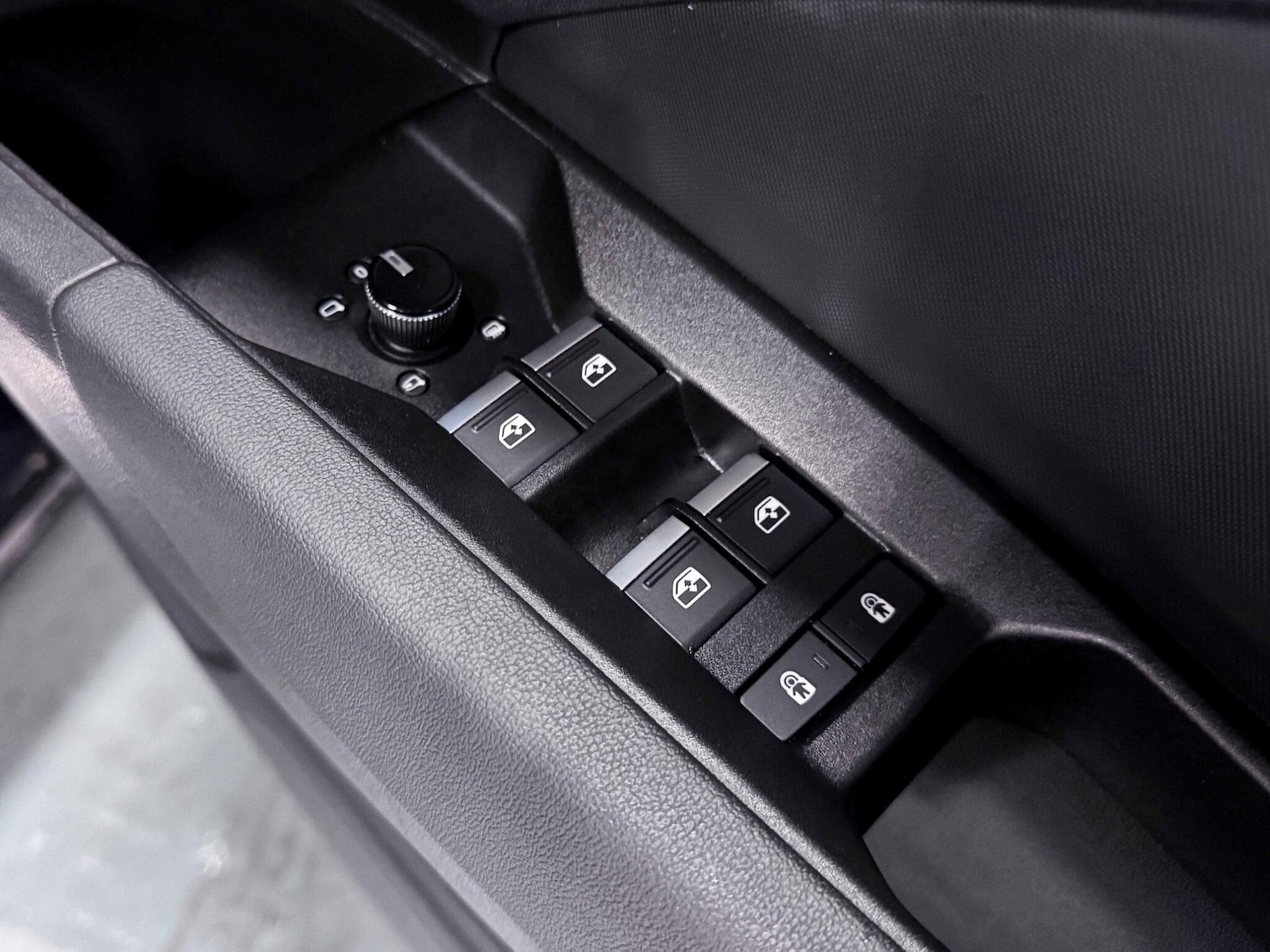 Used Audi Q4 e-tron 2023 for sale - 76607341: Photo 17