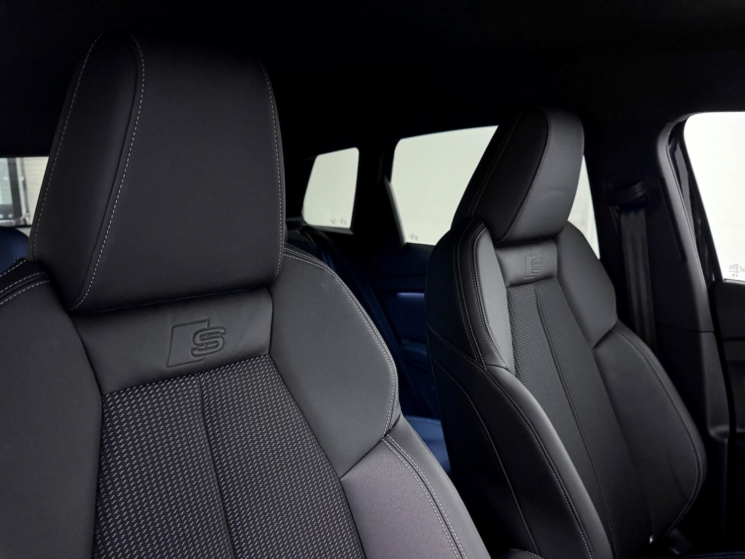 Used Audi Q4 e-tron 2023 for sale - 76607341: Photo 23