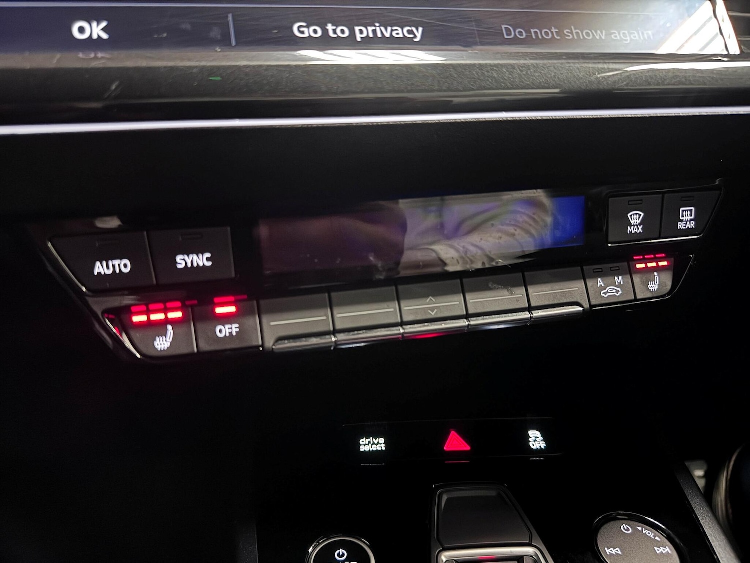 Used Audi Q4 e-tron 2023 for sale - 76607341: Photo 34