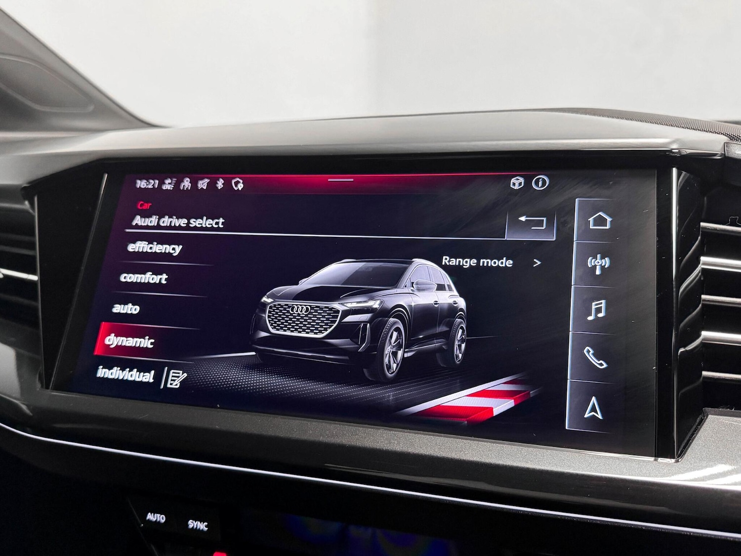 Used Audi Q4 e-tron 2023 for sale - 76607341: Photo 47