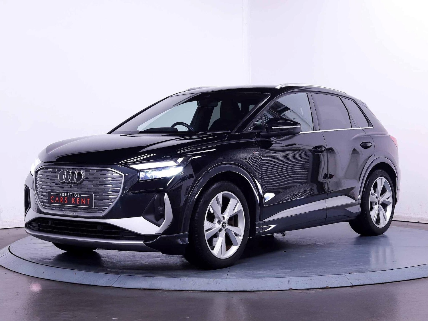 Used Audi Q4 e-tron 2023 for sale - 76607341: Photo 6