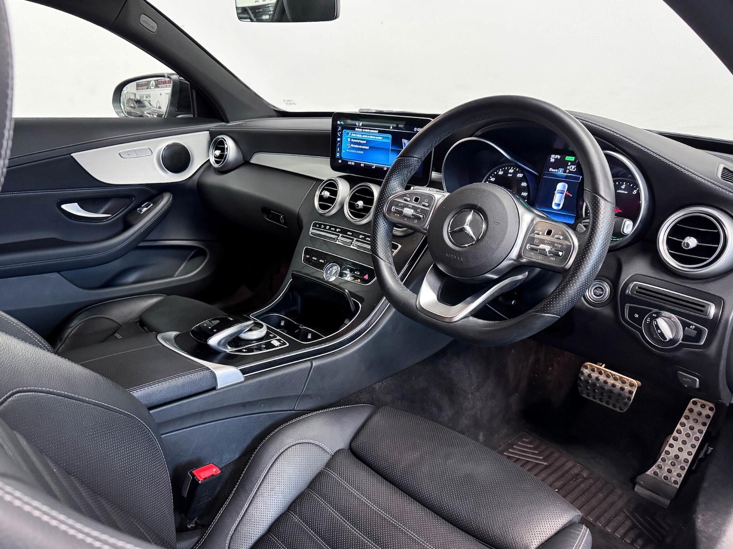 Used Mercedes-Benz C Class 2022 for sale - 76913533: Photo 19