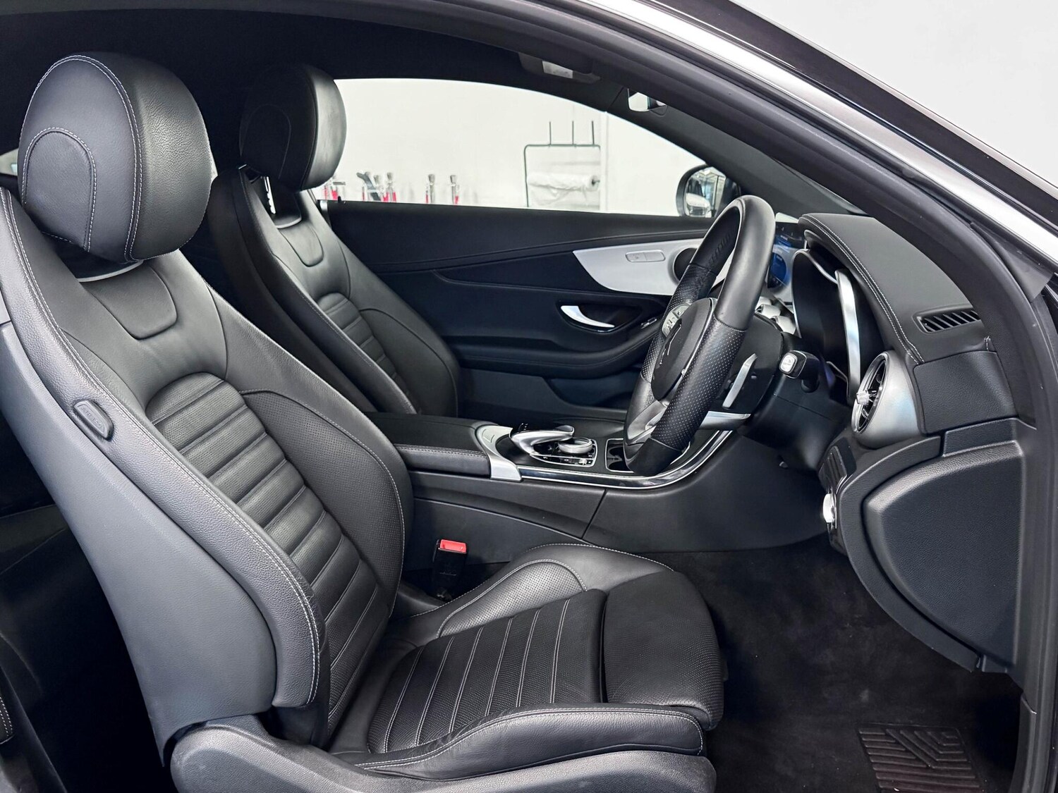 Used Mercedes-Benz C Class 2022 for sale - 76913533: Photo 21