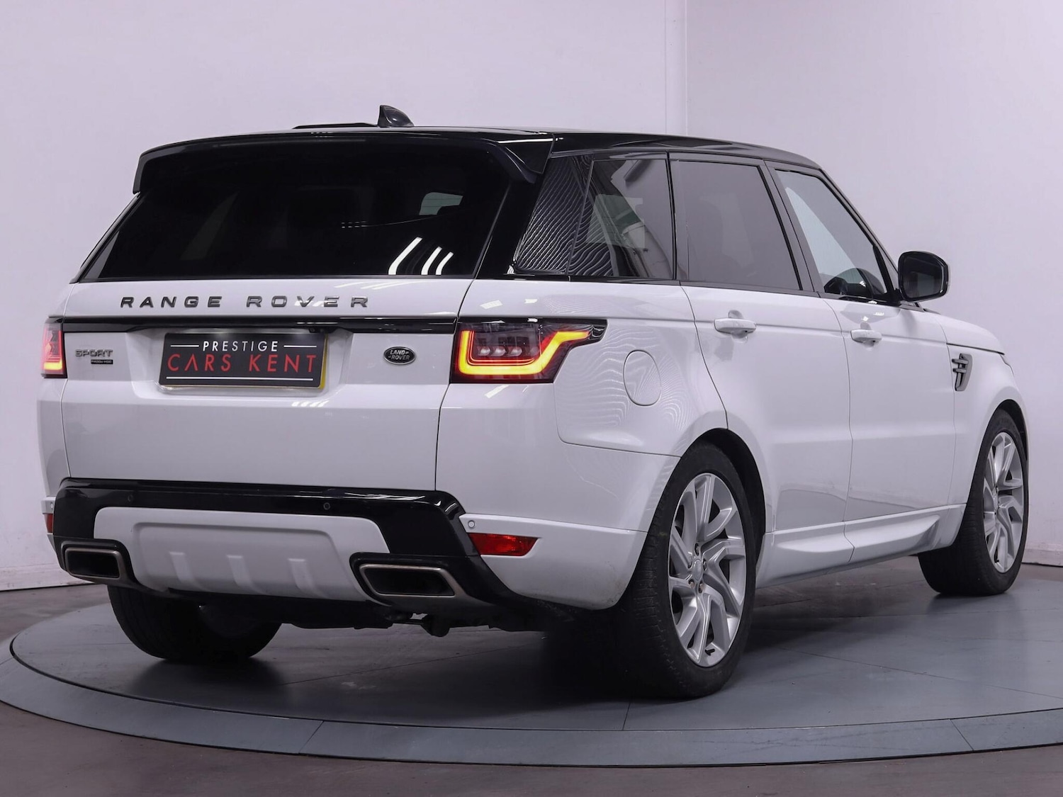 Used Land Rover Range Rover Sport 2021 for sale - 76060596: Photo 9