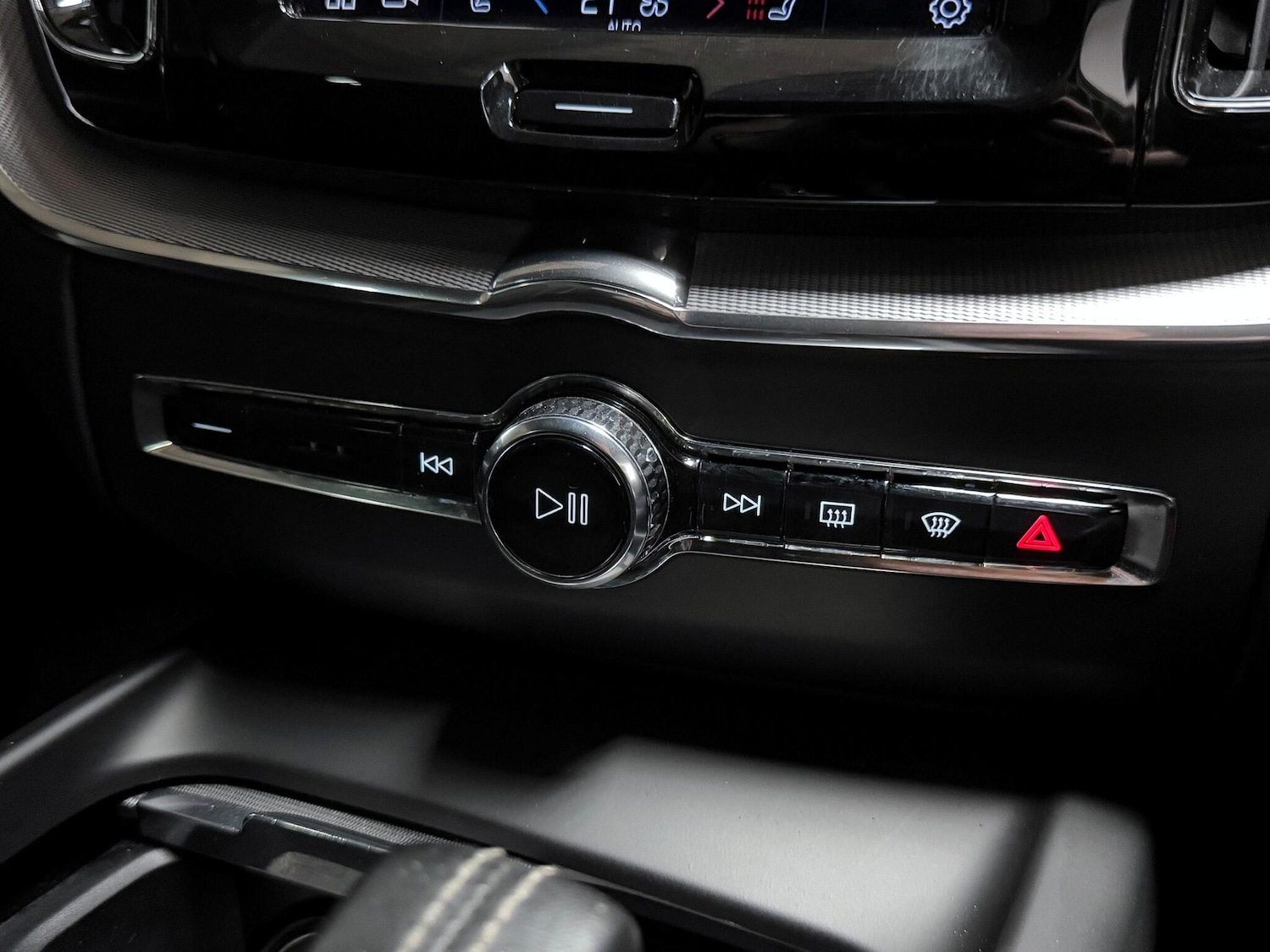 Used Volvo XC60 for sale - 77175183: Photo 30