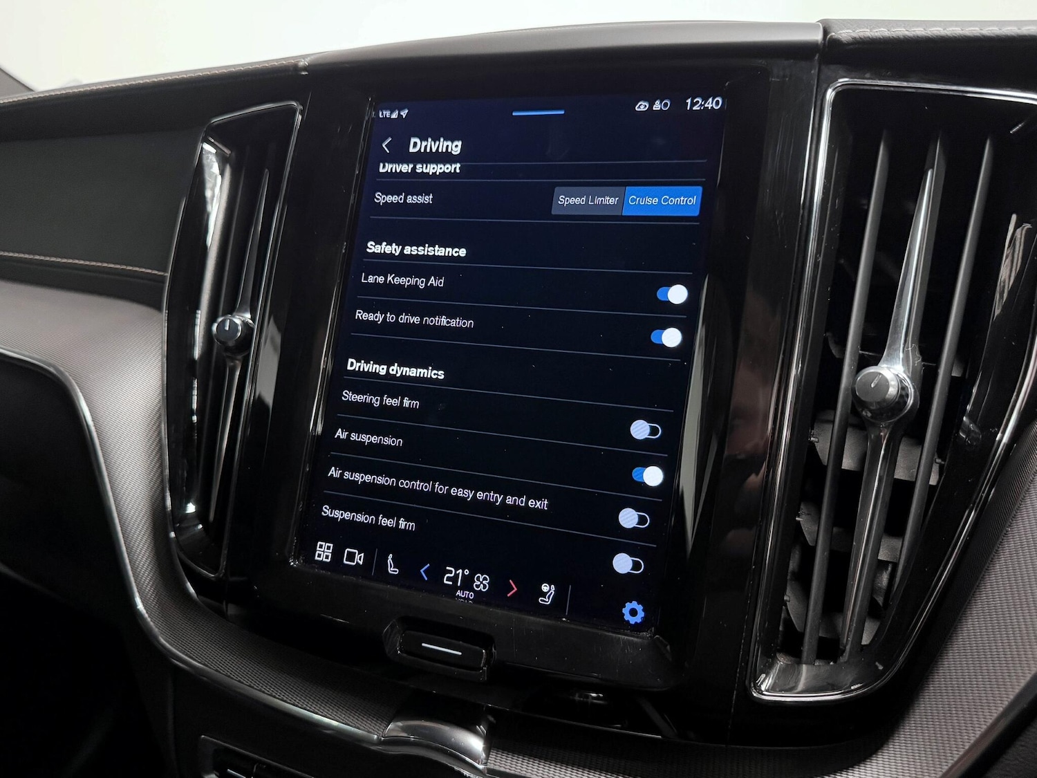 Used Volvo XC60 for sale - 77175183: Photo 43