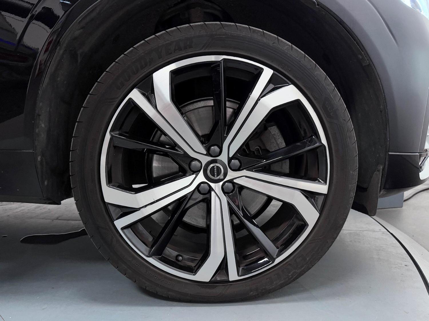 Used Volvo XC60 for sale - 77175183: Photo 45