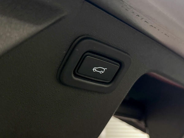 Used Land Rover Discovery Sport 2021 for sale - 76226847: Photo 16