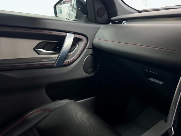 Used Land Rover Discovery Sport 2021 for sale - 76226847: Photo 33