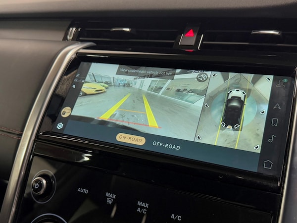 Used Land Rover Discovery Sport 2021 for sale - 76226847: Photo 45