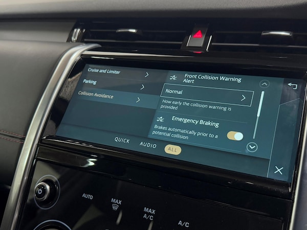 Used Land Rover Discovery Sport 2021 for sale - 76226847: Photo 51