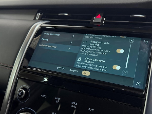 Used Land Rover Discovery Sport 2021 for sale - 76226847: Photo 52