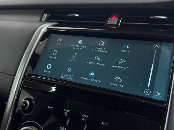 Used Land Rover Discovery Sport 2021 for sale - 76226847: Photo 54
