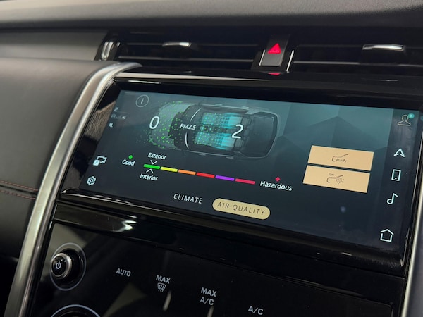 Used Land Rover Discovery Sport 2021 for sale - 76226847: Photo 55