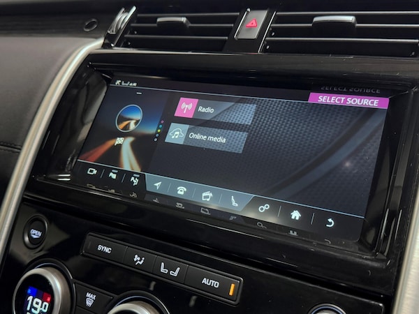 Used Land Rover Discovery 2020 for sale - 76166316: Photo 51