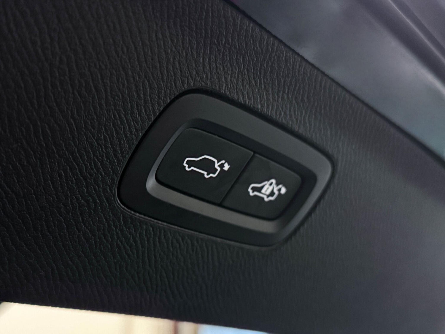 Used Volvo XC90 2023 for sale - 76772171: Photo 14