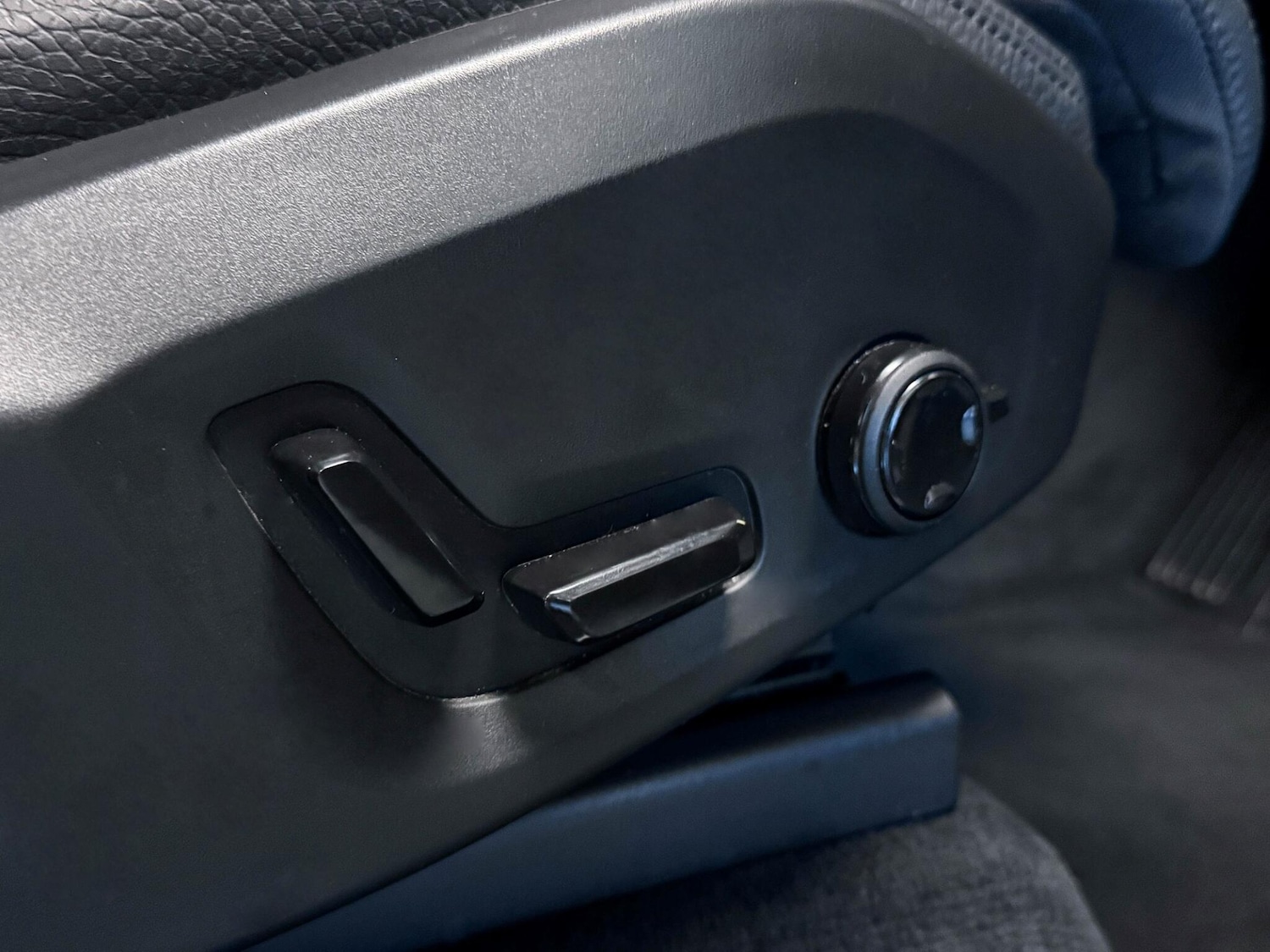 Used Volvo XC90 2023 for sale - 76772171: Photo 19