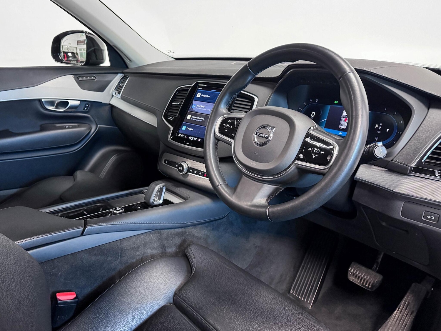 Used Volvo XC90 2023 for sale - 76772171: Photo 21