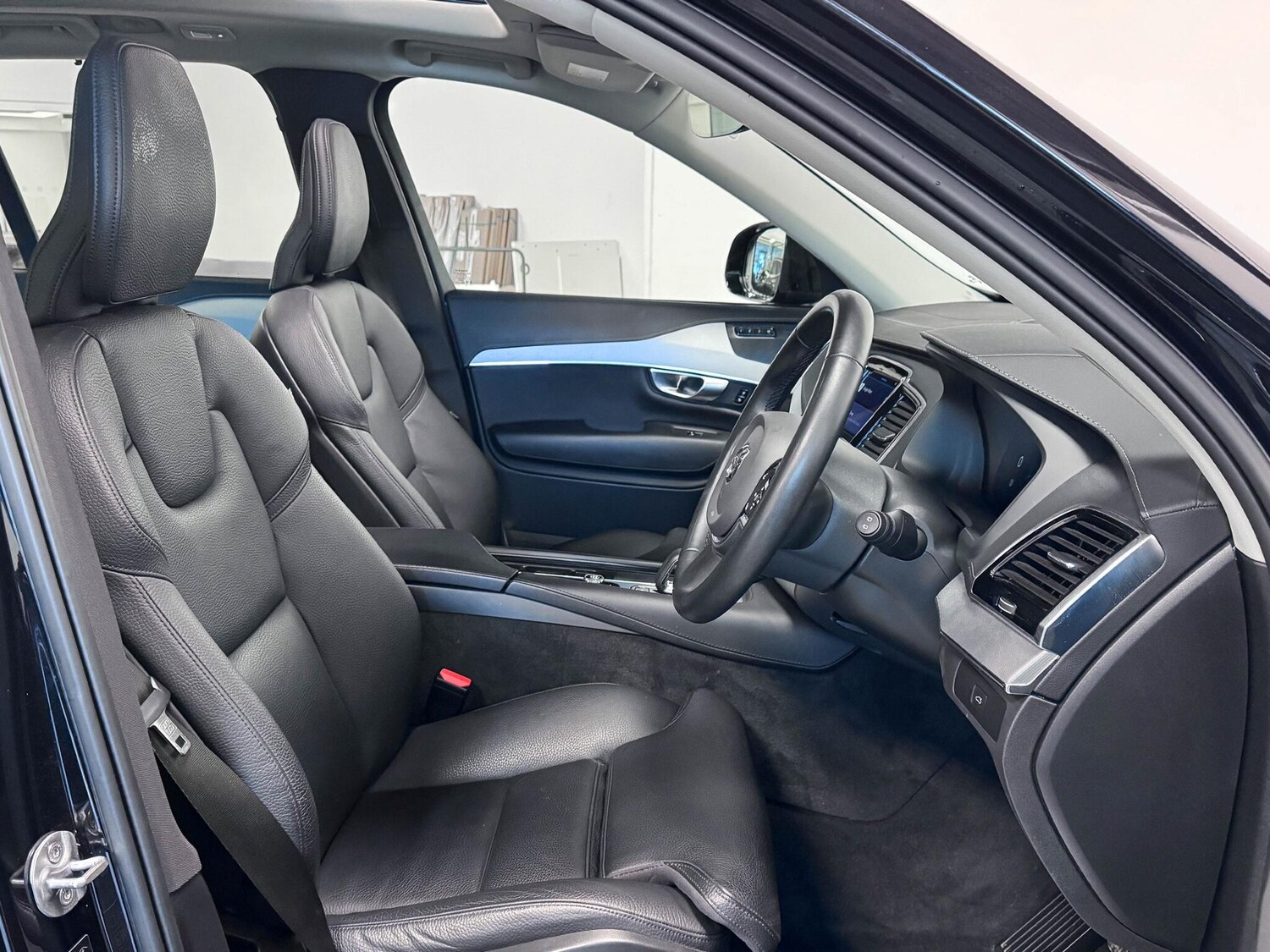 Used Volvo XC90 2023 for sale - 76772171: Photo 22