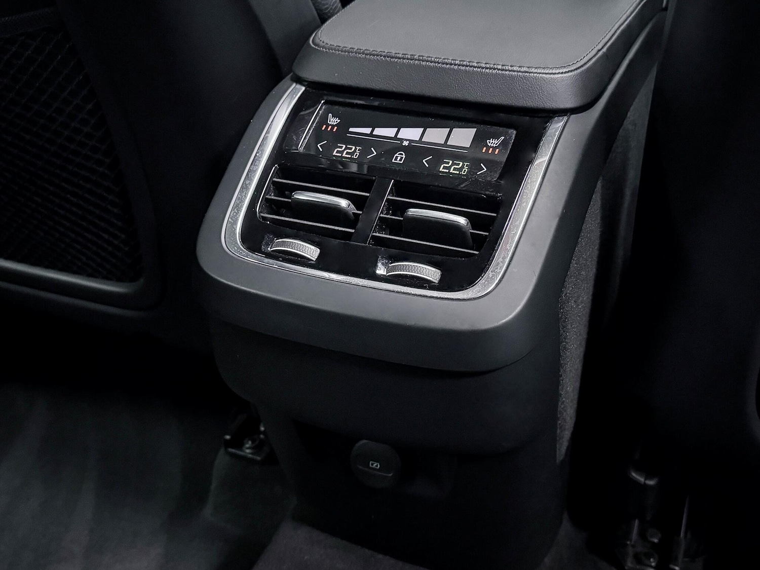 Used Volvo XC90 2023 for sale - 76772171: Photo 28