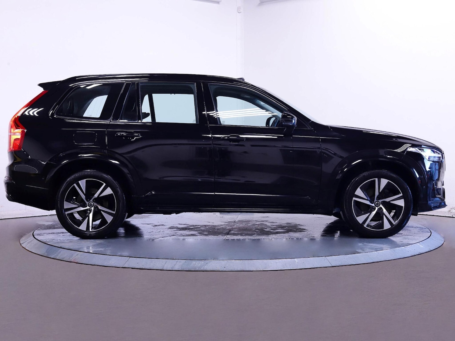 Used Volvo XC90 2023 for sale - 76772171: Photo 8