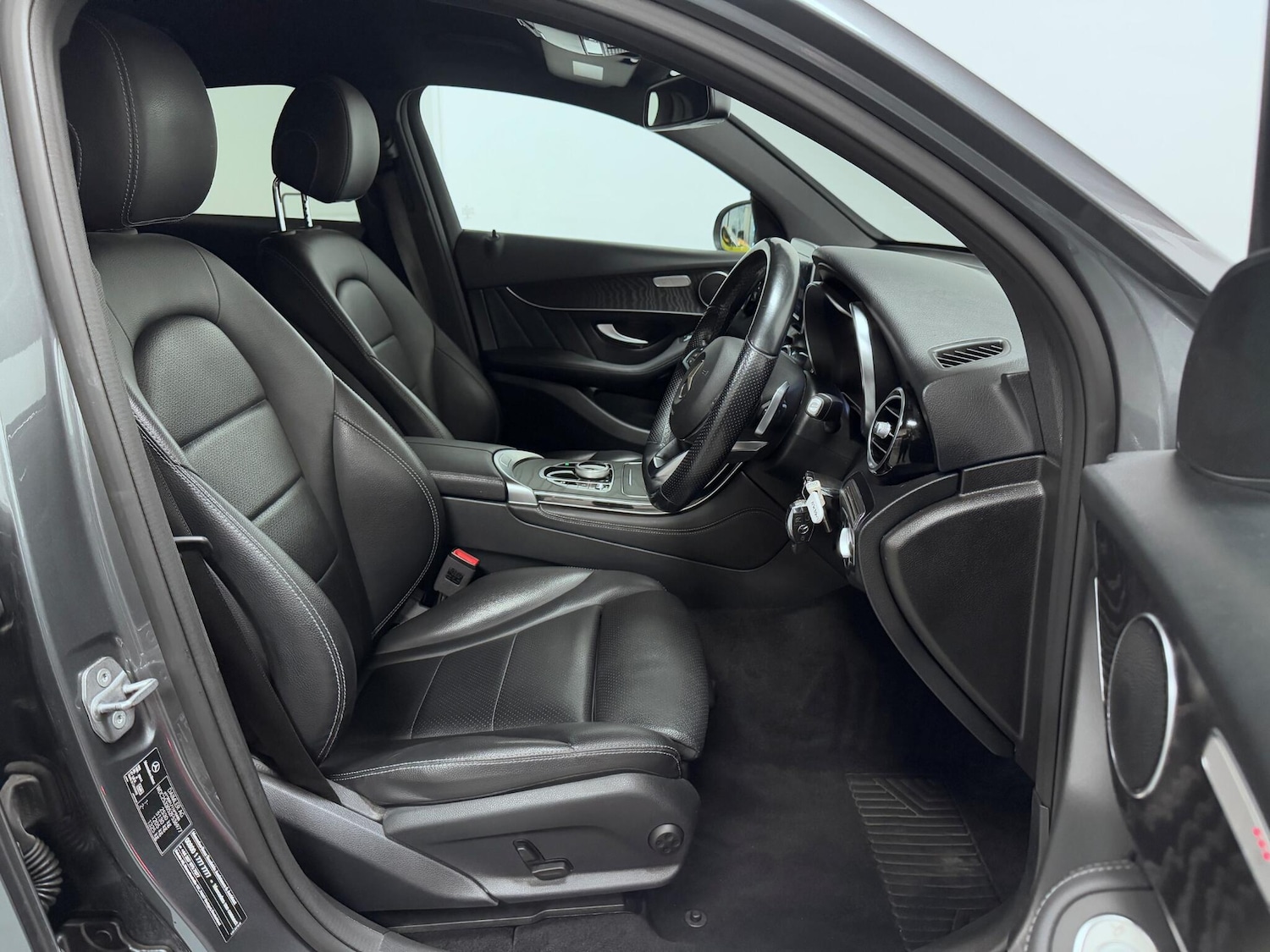 Used Mercedes-Benz GLC for sale - 76201253: Photo 23