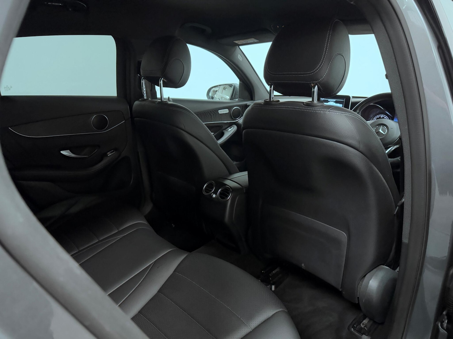 Used Mercedes-Benz GLC for sale - 76201253: Photo 27