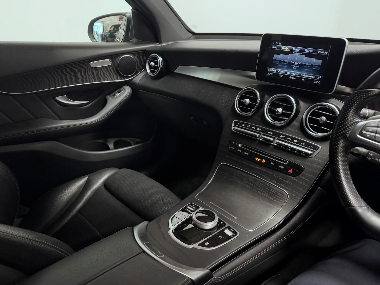 Used Mercedes-Benz GLC for sale - 76201253: Photo 28