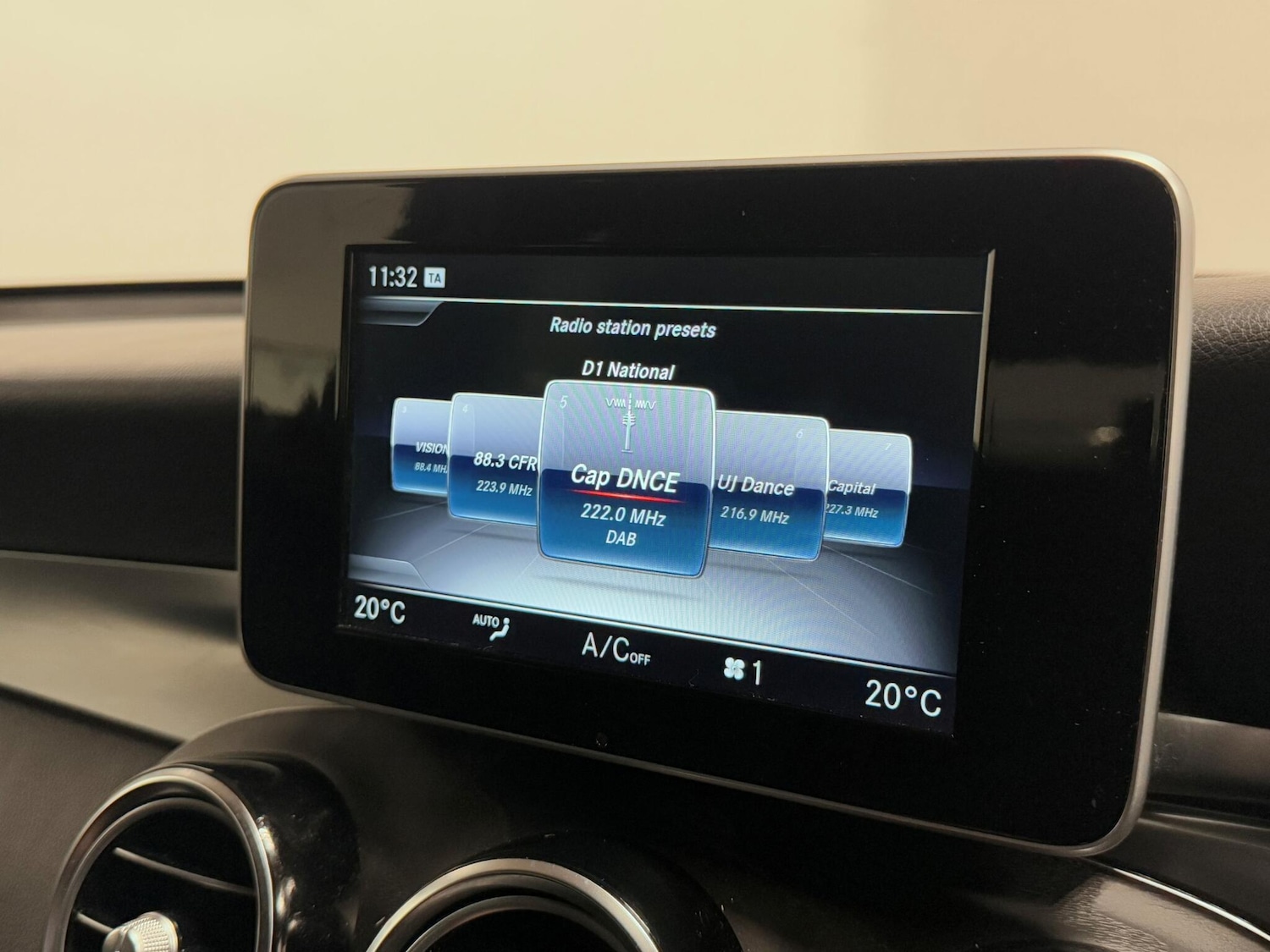 Used Mercedes-Benz GLC for sale - 76201253: Photo 40