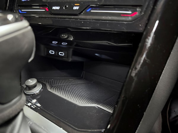 Used Volkswagen T-Roc 2022 for sale - 76000596: Photo 33