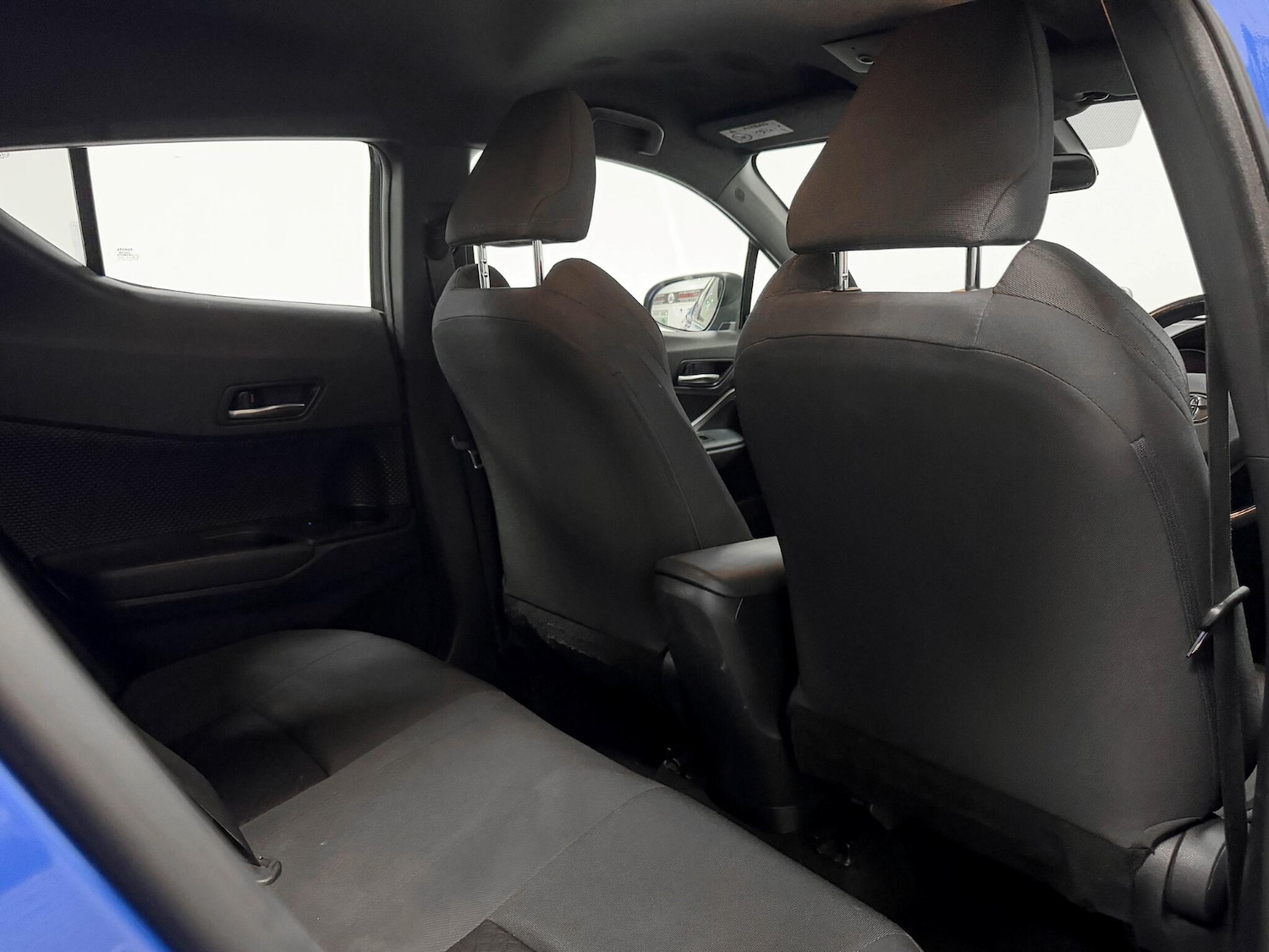 Used Toyota C-HR 2021 for sale - 78020217: Photo 24