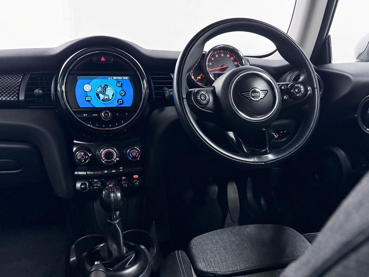 Used MINI Hatch 2018 for sale - 77120256: Photo 29