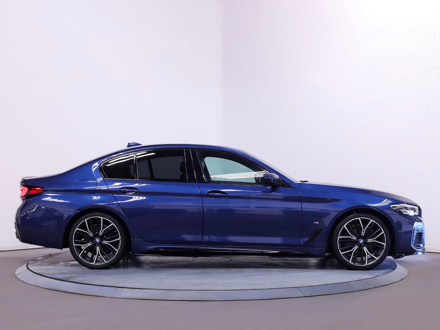 Used BMW 5 Series 2020 for sale - 77358648: Photo 8