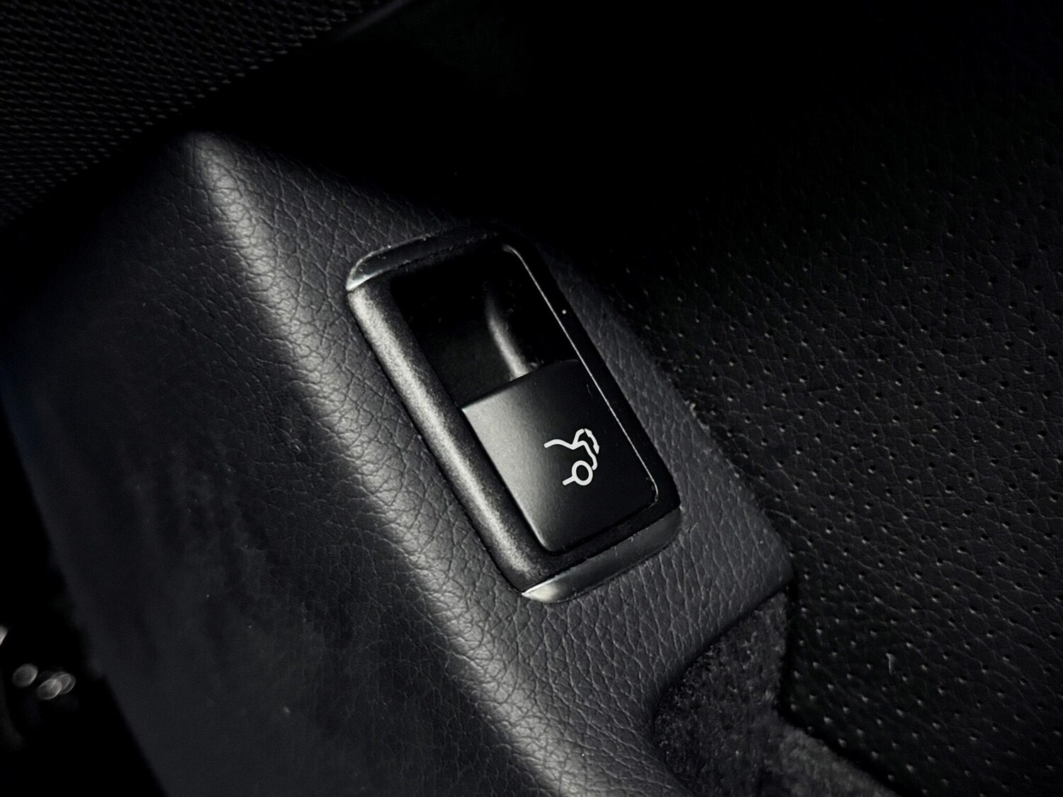 Used Mercedes-Benz SL 2019 for sale - 77575005: Photo 34