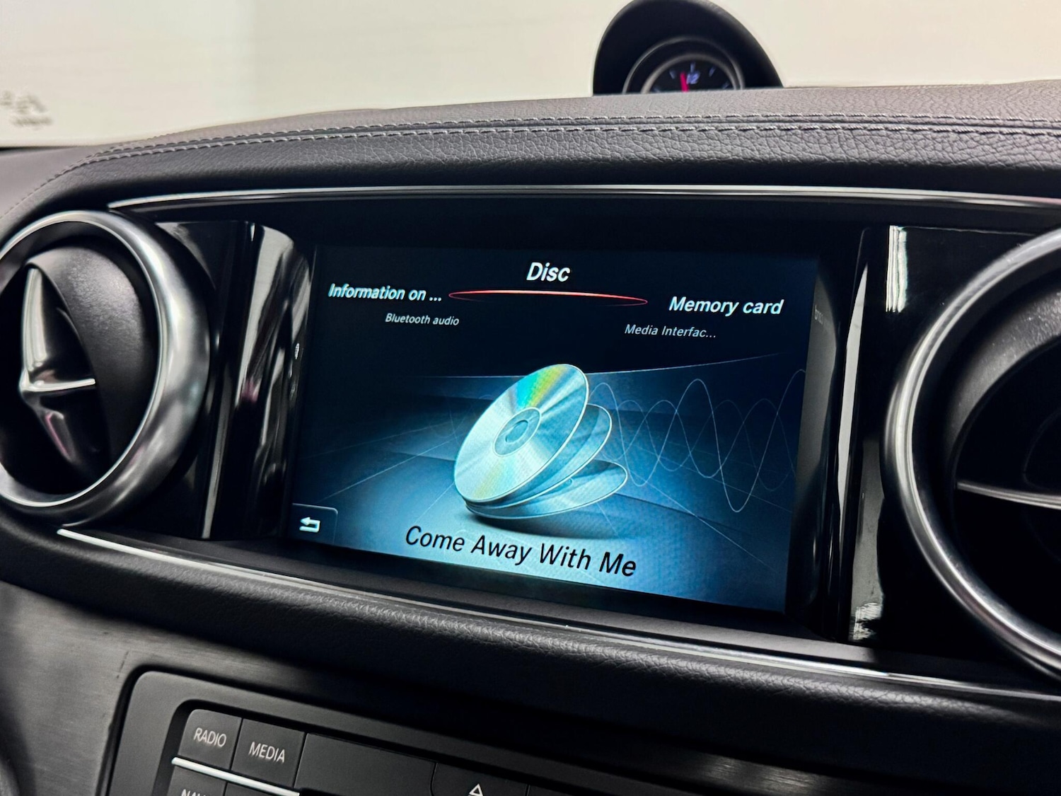 Used Mercedes-Benz SL 2019 for sale - 77575005: Photo 61