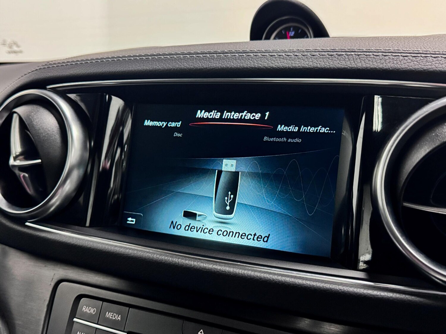 Used Mercedes-Benz SL 2019 for sale - 77575005: Photo 63