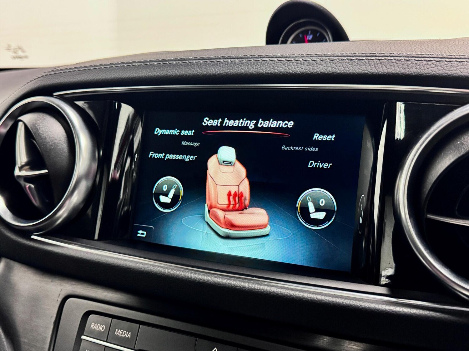 Used Mercedes-Benz SL 2019 for sale - 77575005: Photo 71