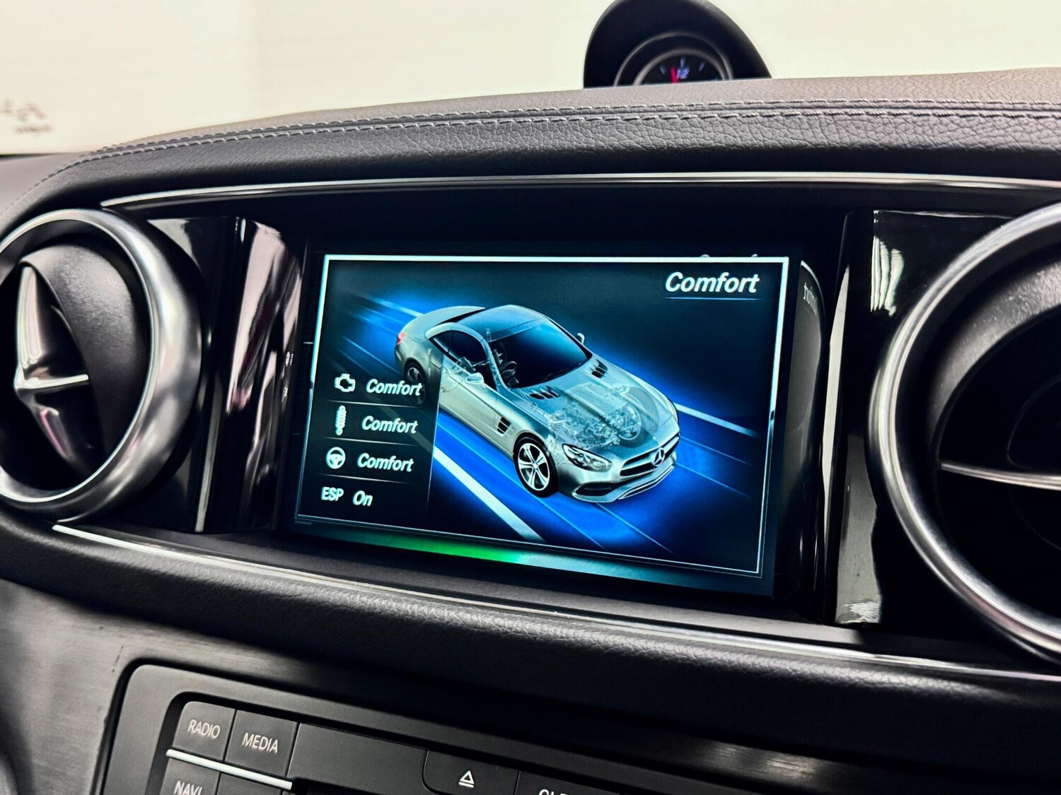 Used Mercedes-Benz SL 2019 for sale - 77575005: Photo 74