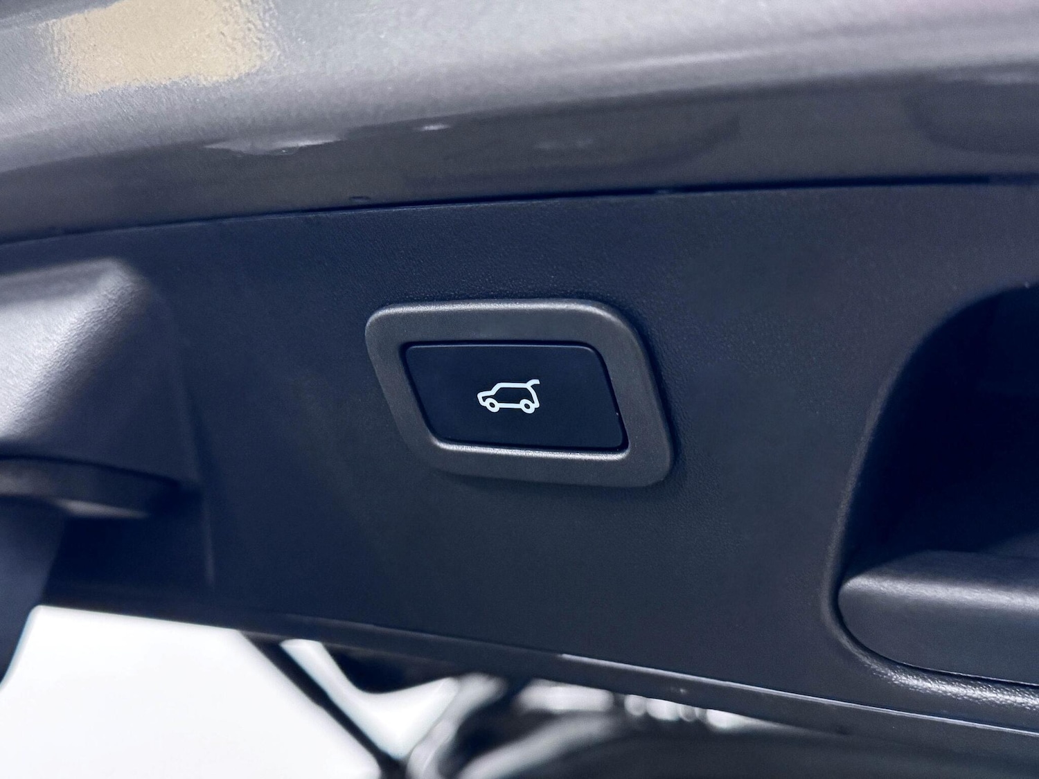 Used Jaguar E-Pace 2021 for sale - 76423235: Photo 13