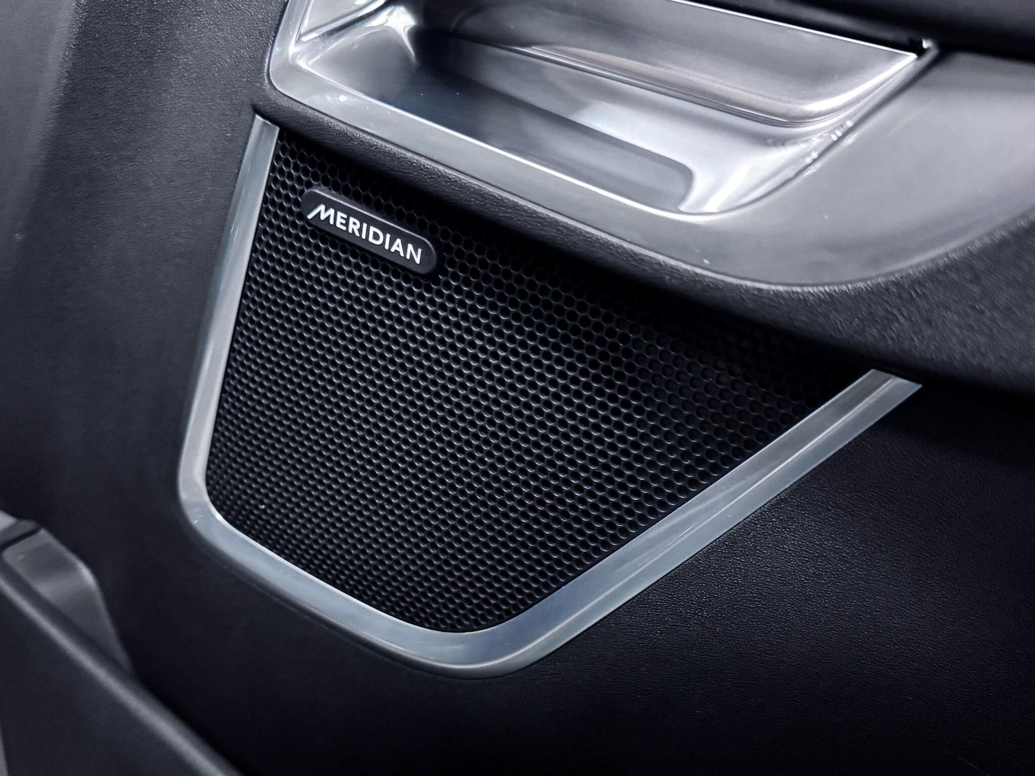 Used Jaguar E-Pace 2021 for sale - 76423235: Photo 18